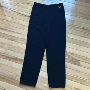 St. John Basics Size 12 EUC Pull-On Knit Pants